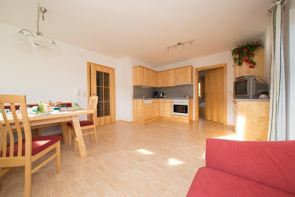 Bio-bauernhof Einberghof Apartment Pfarrwerfen